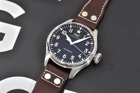 iwc パイロット: 時計と空の間の哲学